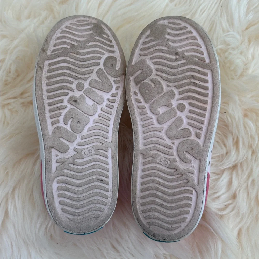 Native Shoes - Picture 3 of 5